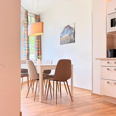 Apartment Triton 03 *